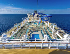 Pooldeck Norwegian Bliss